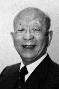 Photo of Akira Suzuki