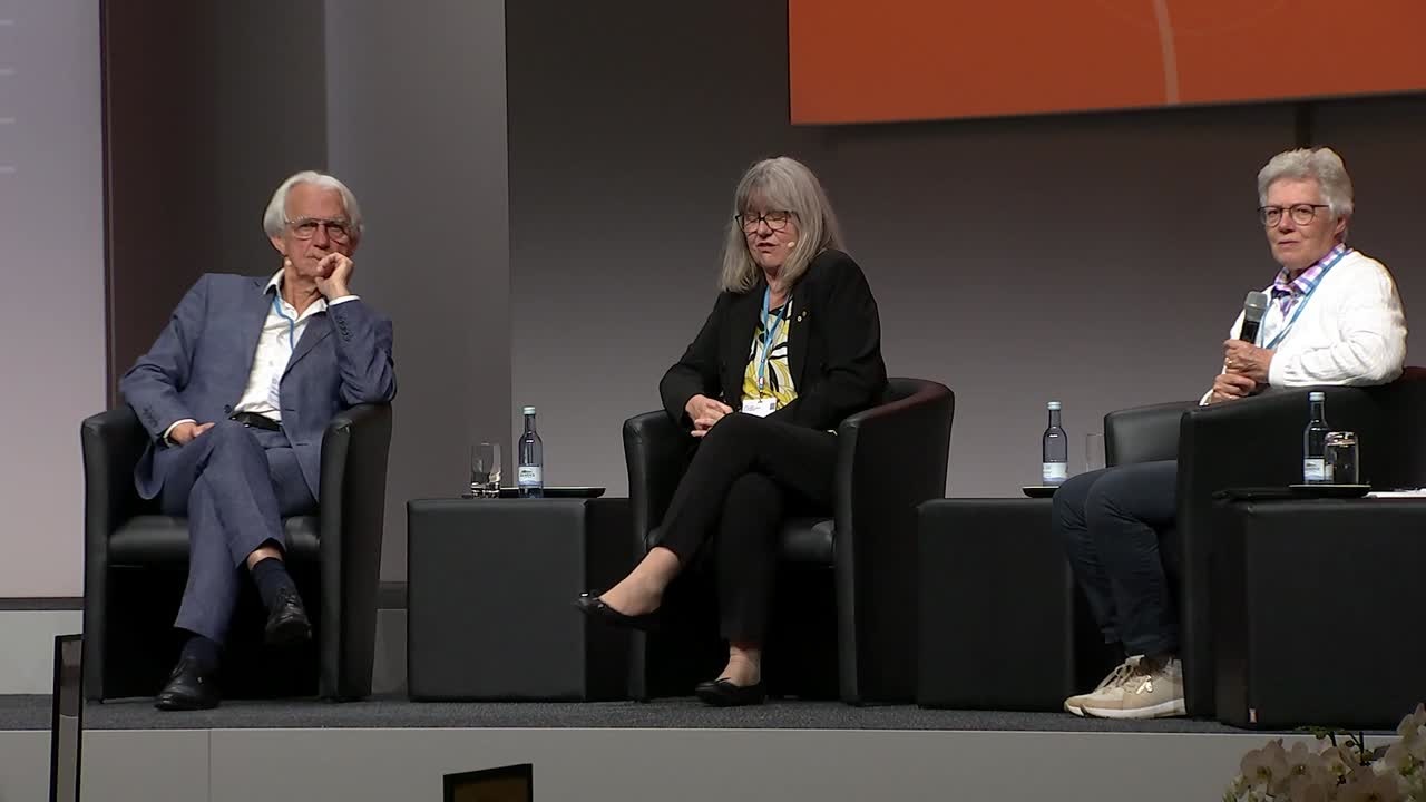 Extreme Light Laser and Its Societal Applications (2024) - Donna Strickland, Gérard A. Mourou; Moderator: Anne L’Huillier