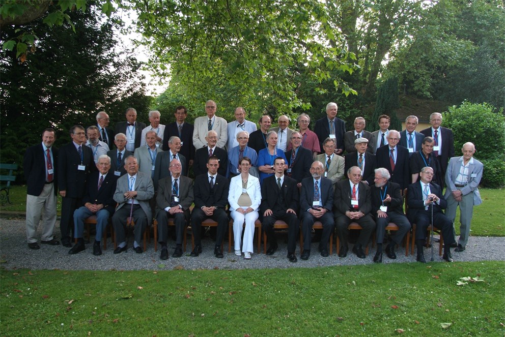 Group photo with Countess Bettina Bernadotte and the invitated Nobel Laureates